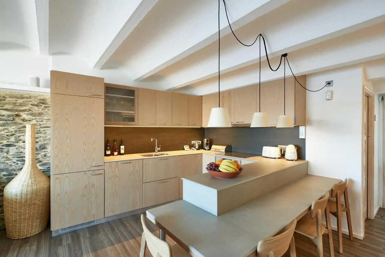 Beachfront Penthouse With Sea Views In Cadaques Apartment