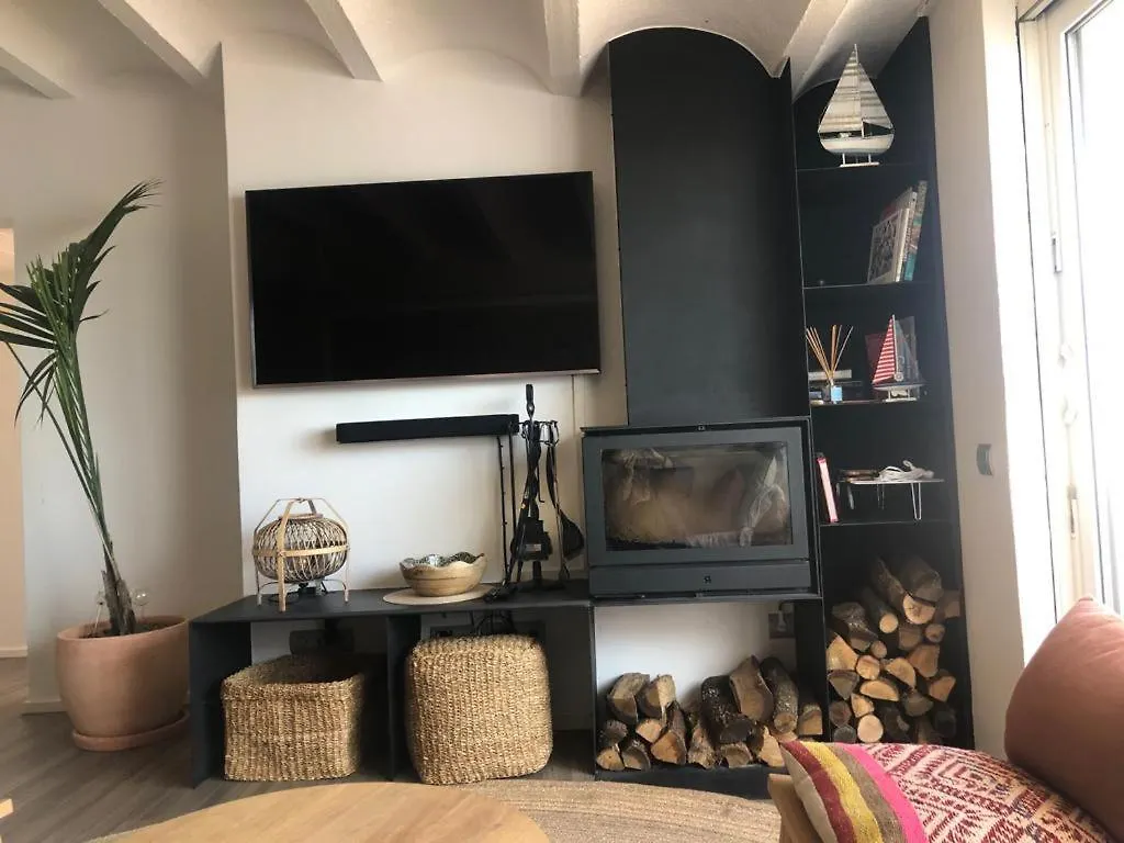 Beachfront Penthouse With Sea Views In Cadaques Apartment Spain